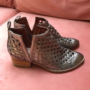 Jeffrey Campbell Taggart Lattice Boots Bronze